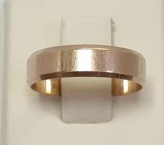 Обручальное кольцо из красного золота (33730272)  0