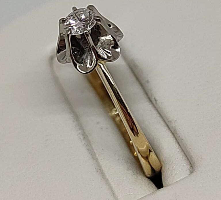 Кольцо из желтого и белого золота с бриллиантом (-ми) (33813246) 2