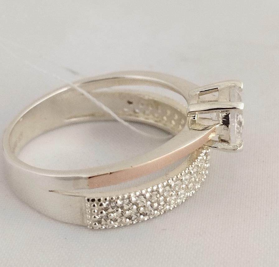 Серебряное кольцо с золотой вставкой и цирконием (33735685) 2
