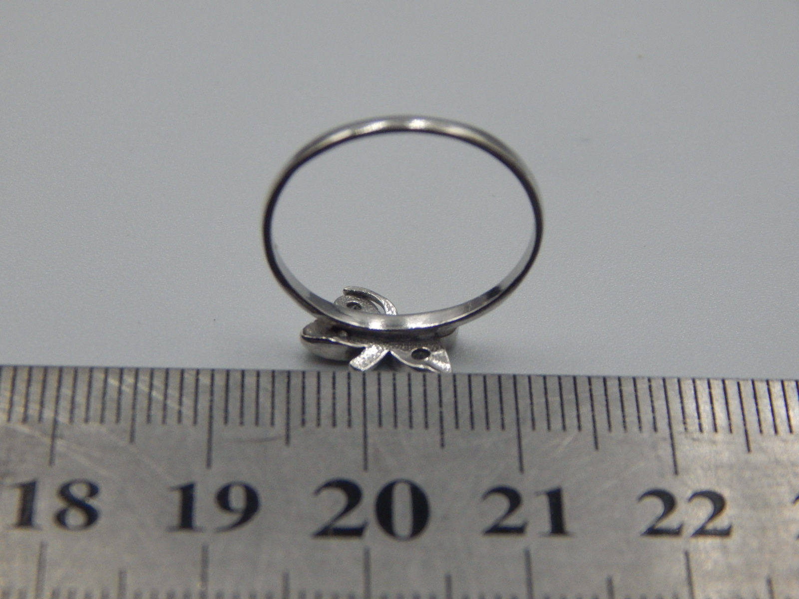 Серебряное кольцо с цирконием (31328336) 3