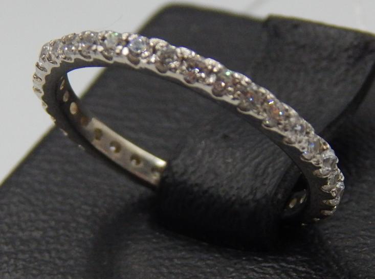 Серебряное кольцо с цирконием (31277504) 1