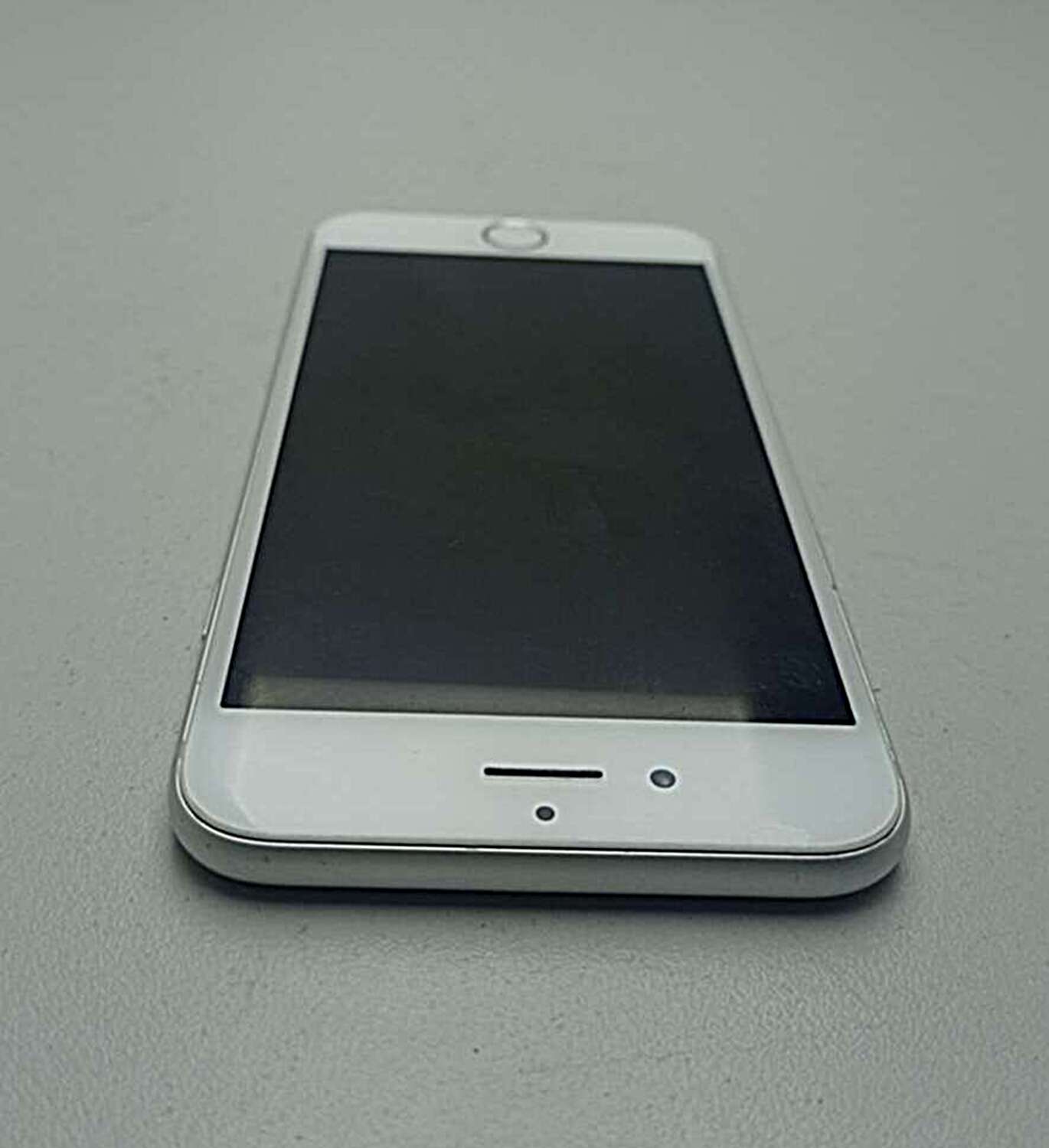 Apple iPhone 6 16Gb Silver (MG482)  6