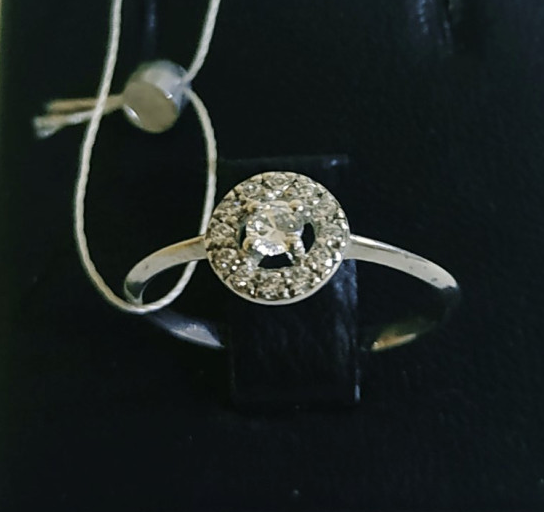 Серебряное кольцо с цирконием (30520948) 0