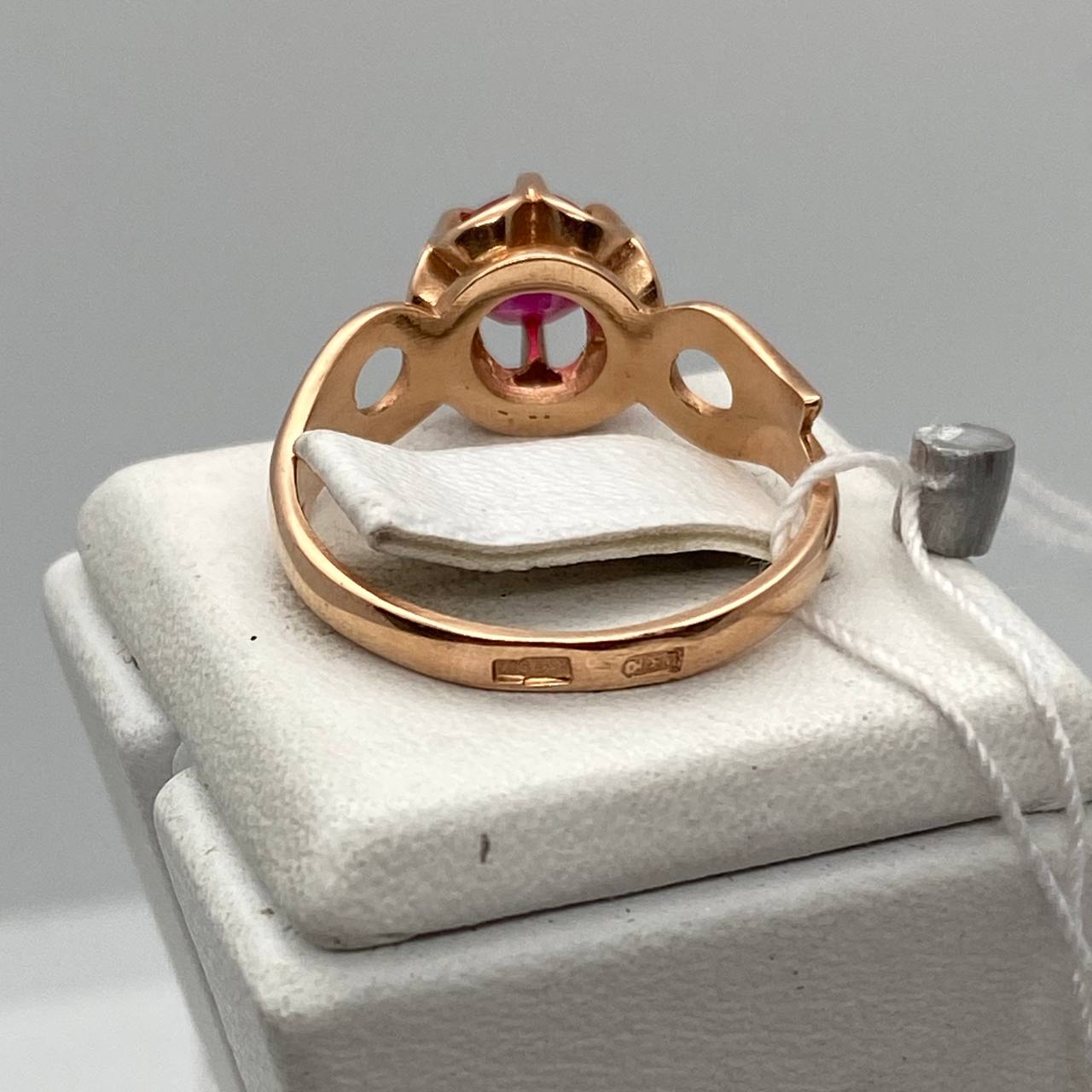 Кольцо из красного золота с корундом (30606774) 9