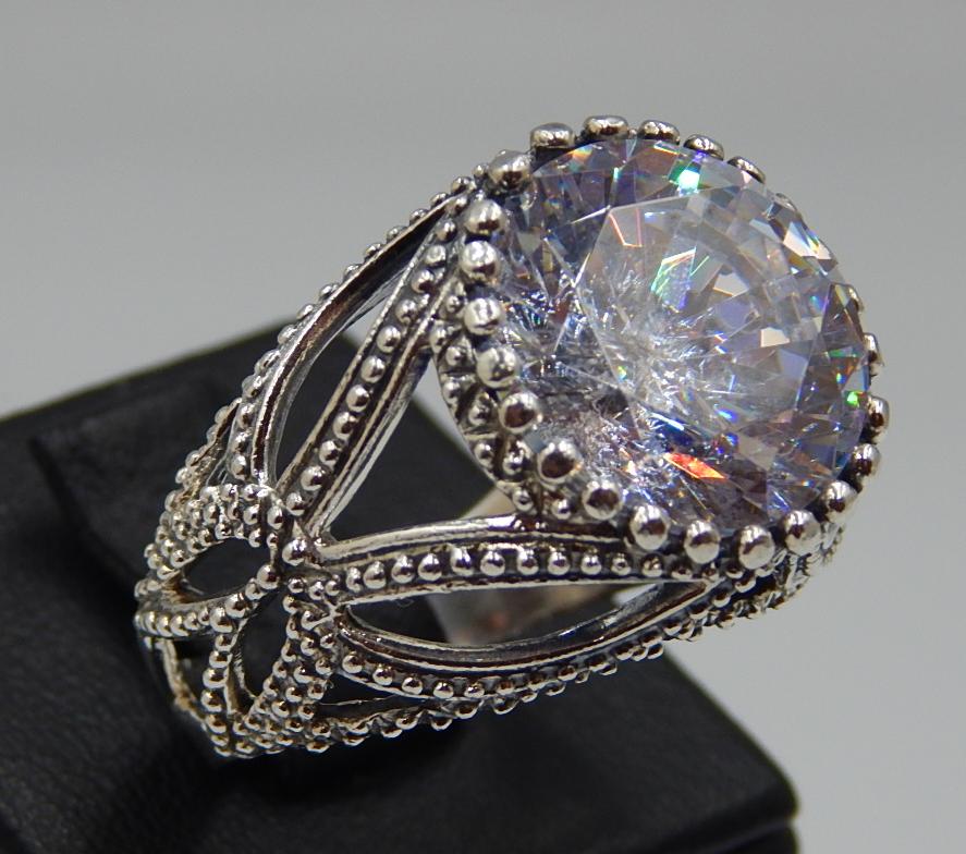 Серебряное кольцо с цирконием (30674459) 3