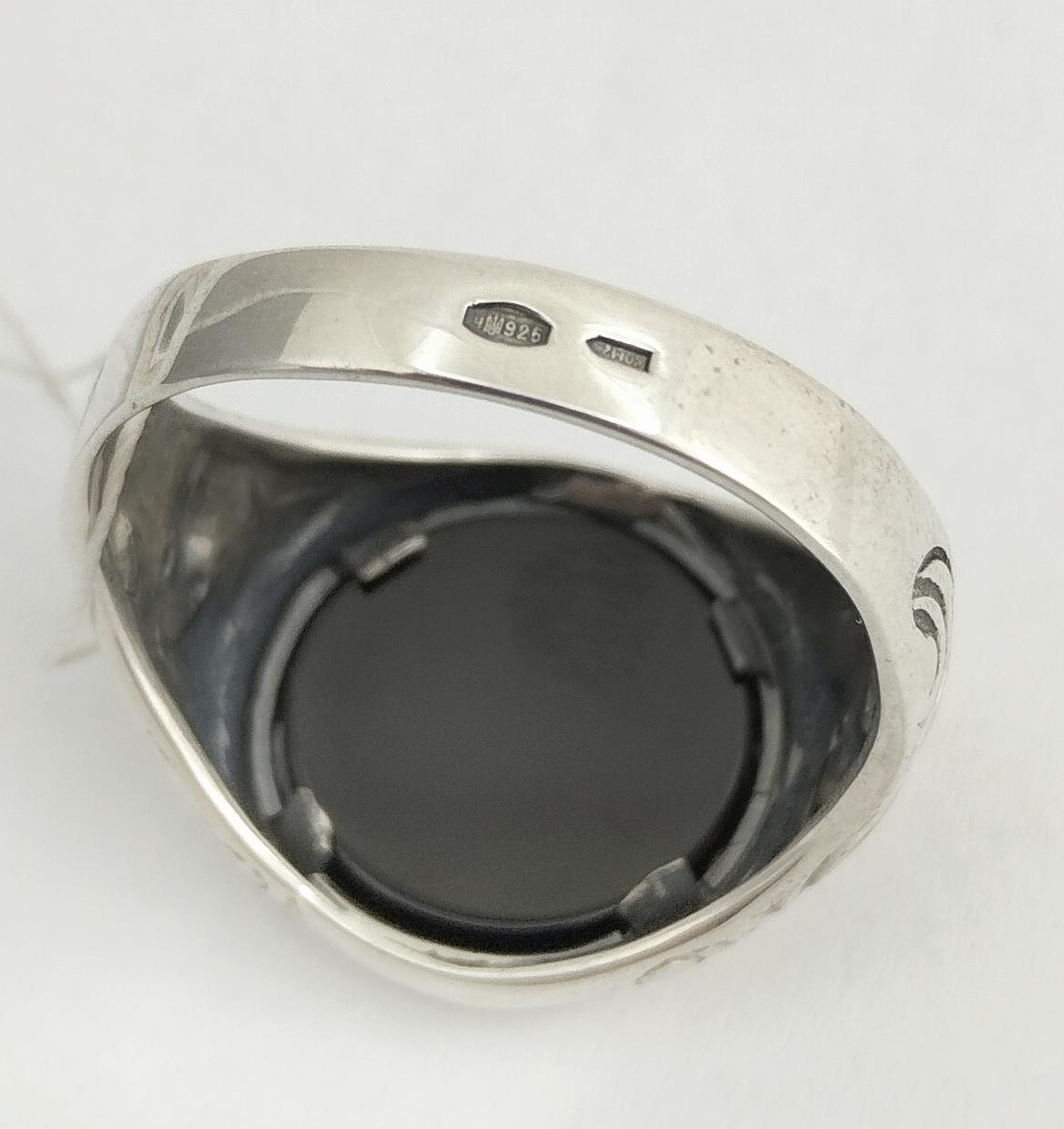 Срібний перстень з оніксом (32999159) 2