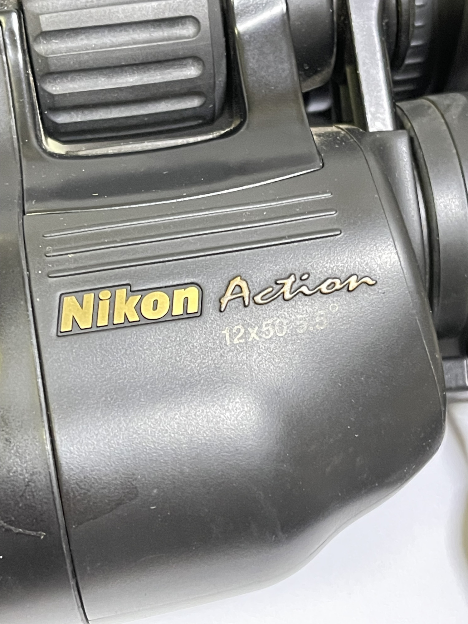 Бинокль Nikon Action VII 12X50 CF 2