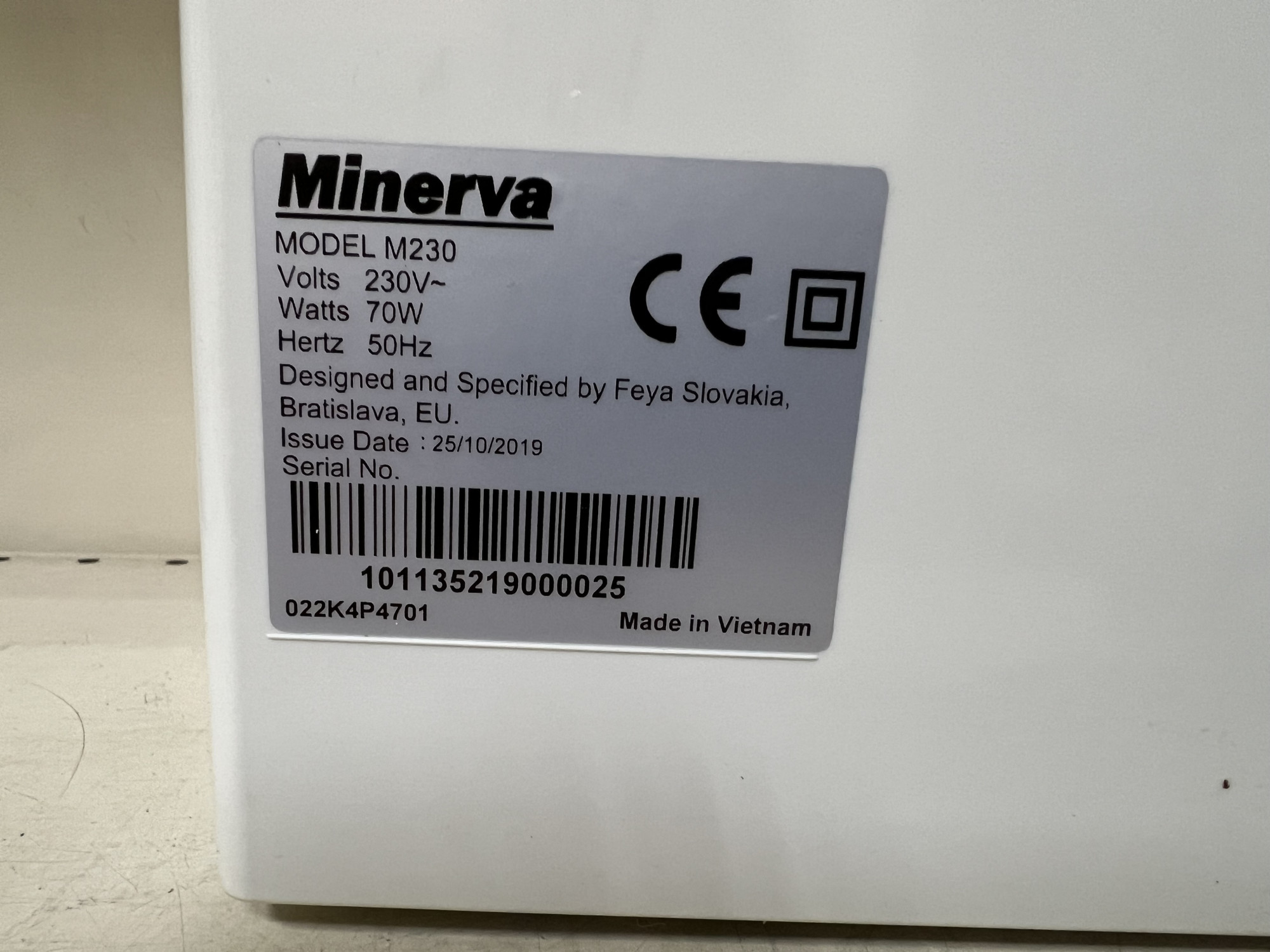 Швейная машинка Minerva M230 3