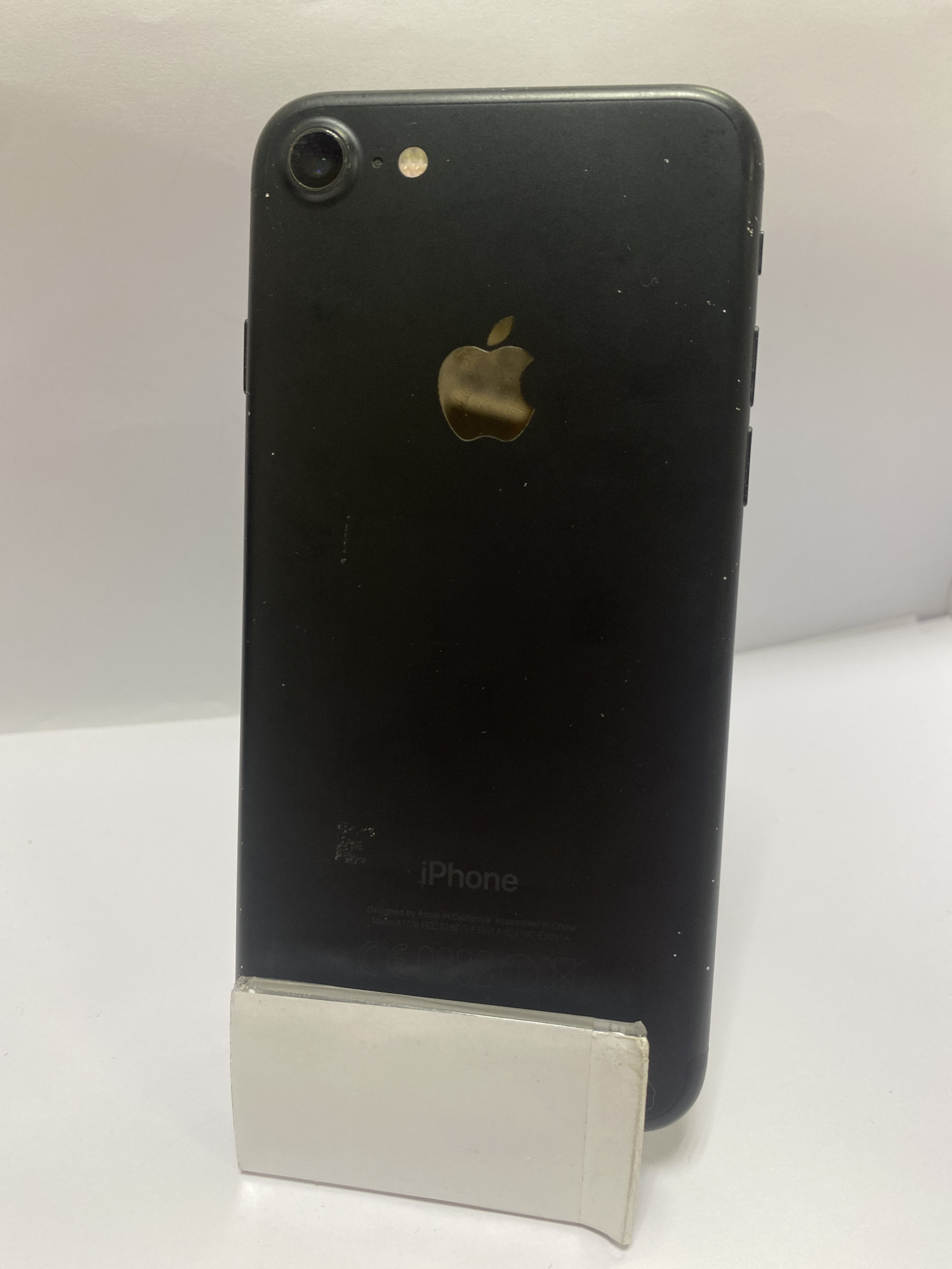 Apple iPhone 7 32Gb Black 4