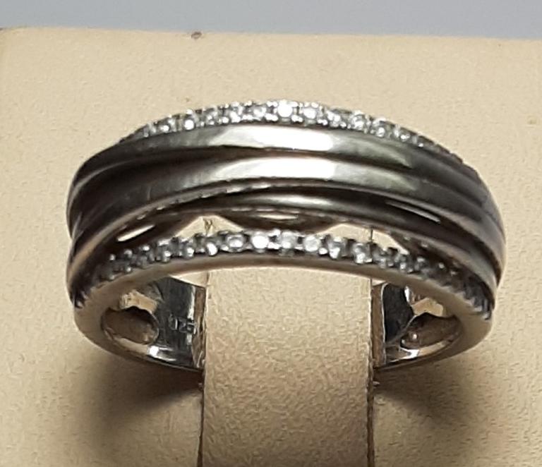 Серебряное кольцо с цирконием (25759617) 0