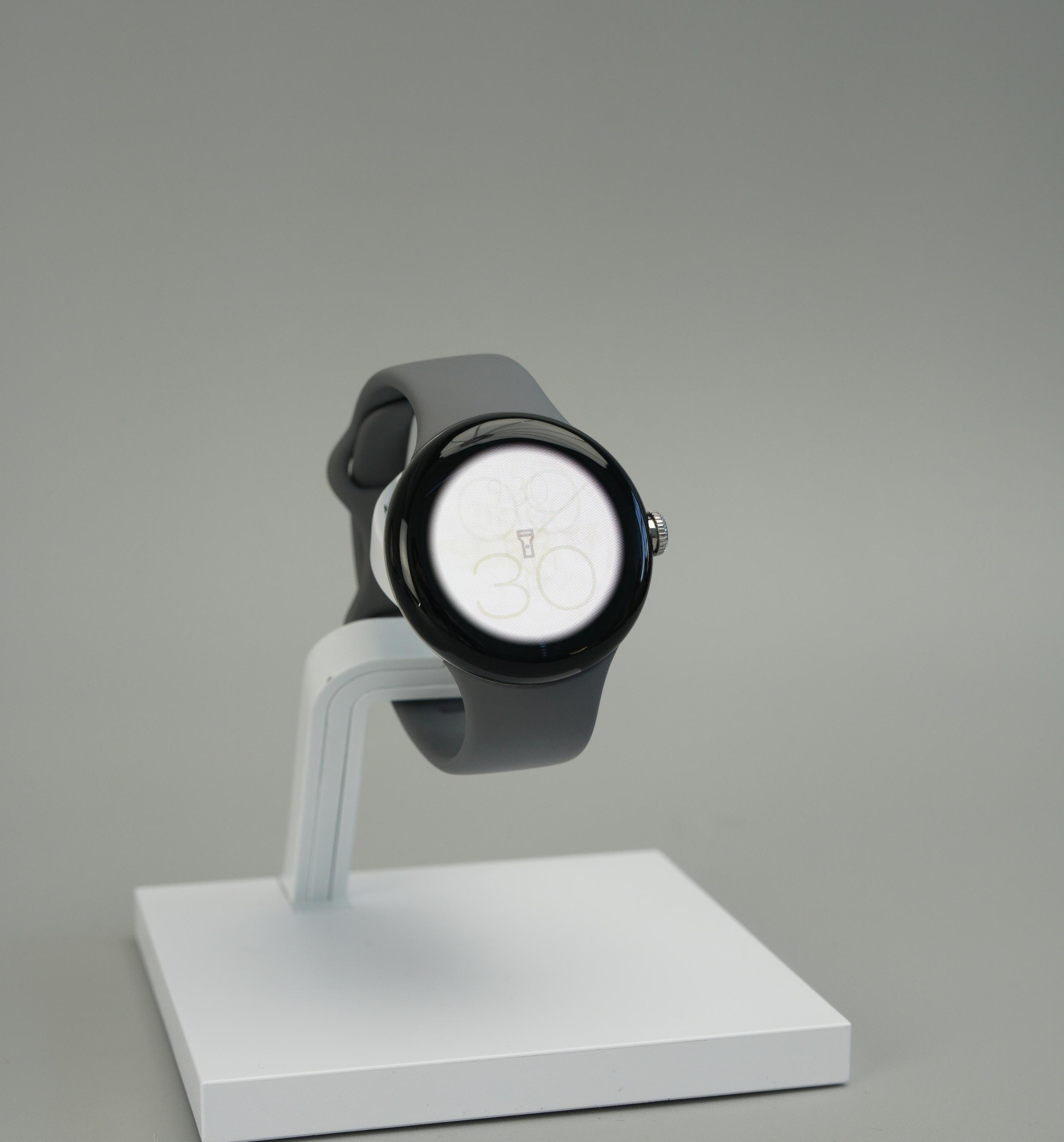 Смарт-часы Google Pixel Watch Polished Silver case / Chalk Active band 2
