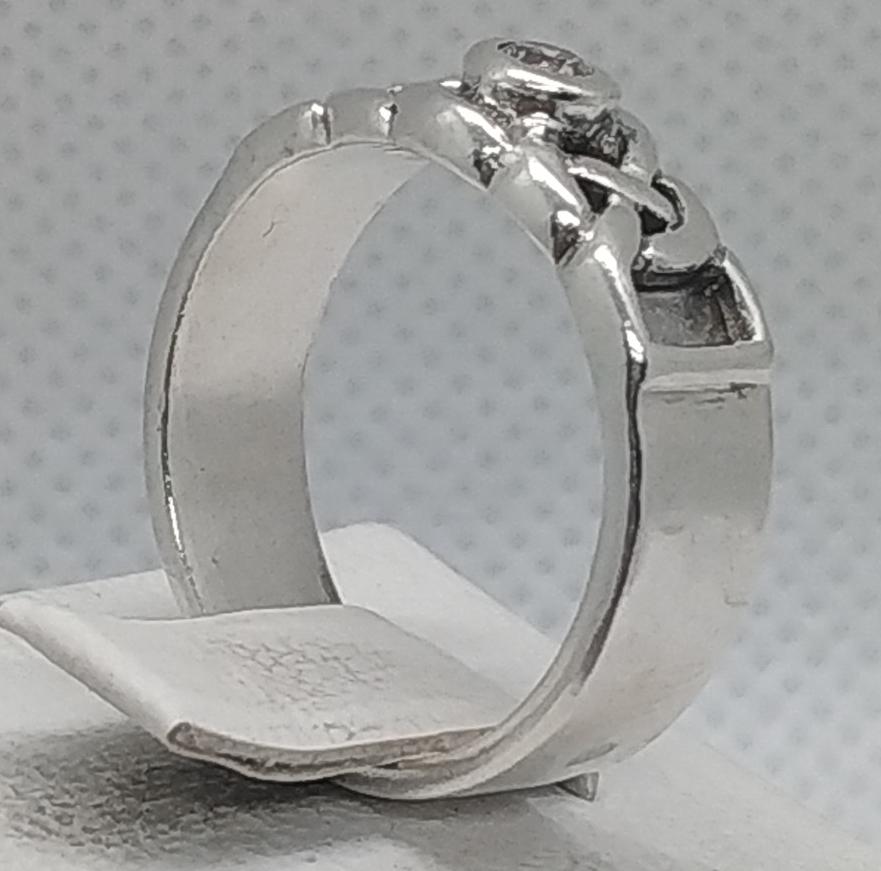 Серебряное кольцо с цирконием (30196030) 8