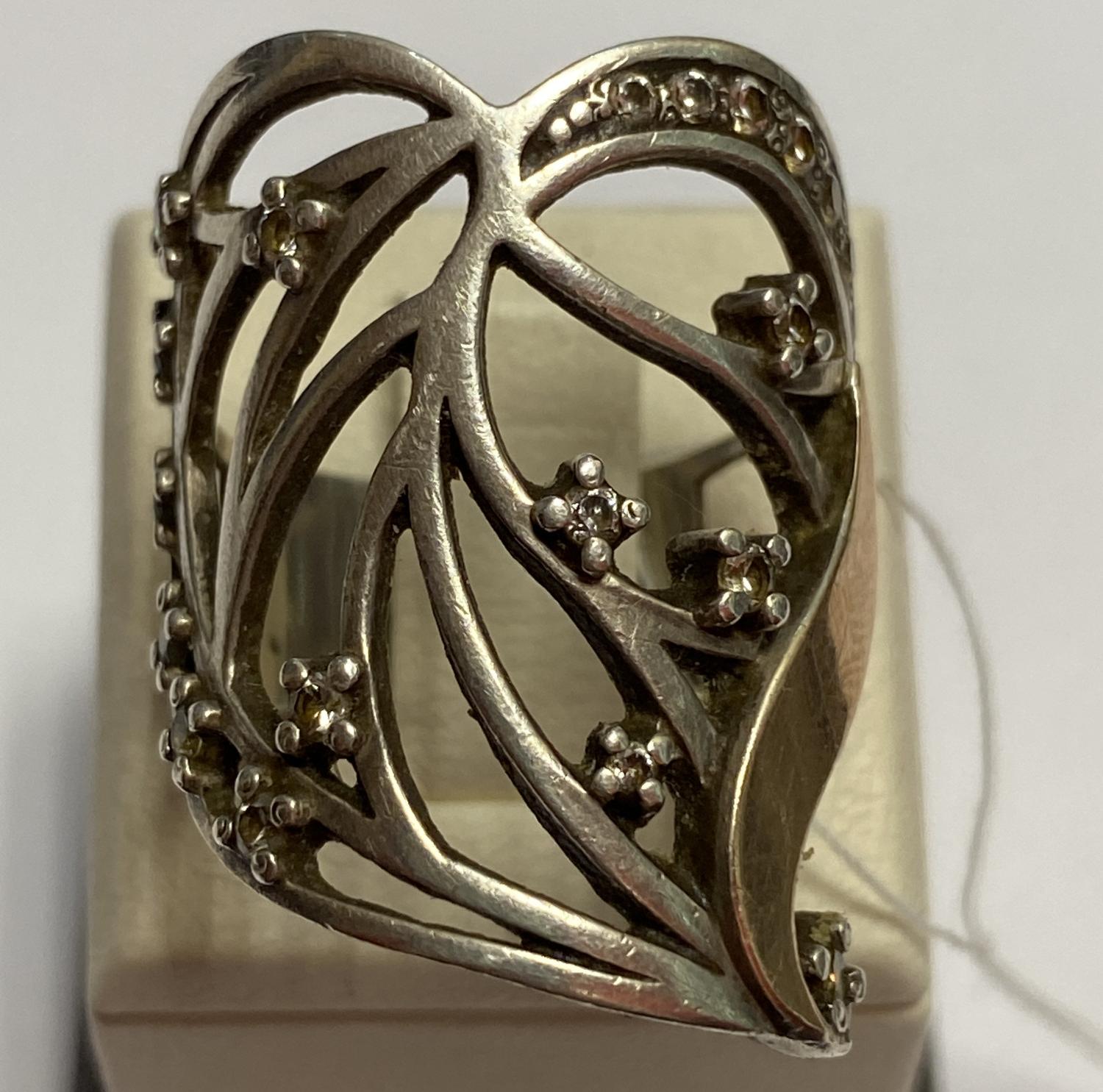 Серебряное кольцо с золотой вставкой и цирконием (33751381) 0