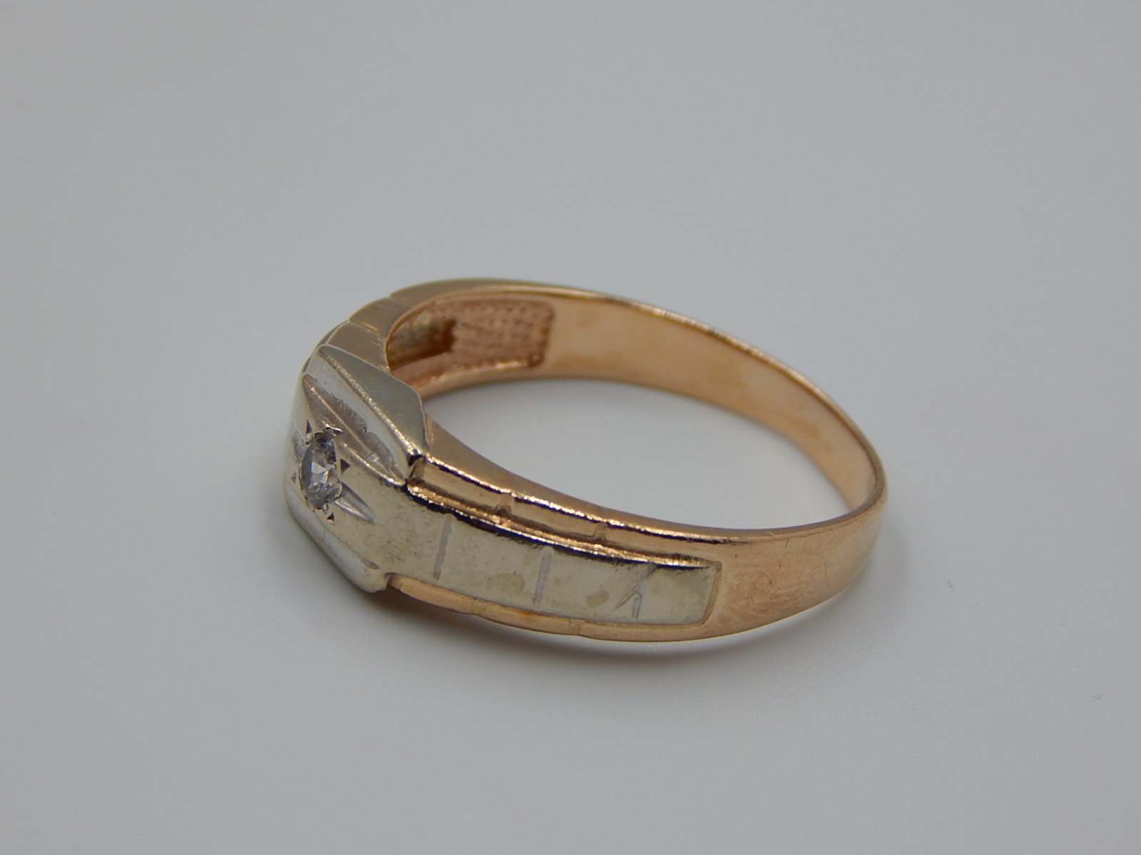 Кольцо из красного и белого золота с цирконием (32789327) 5