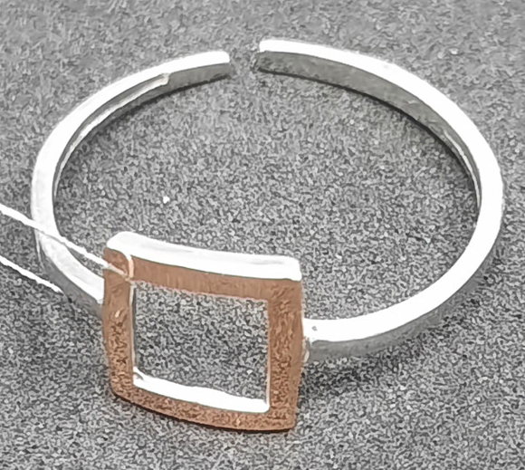 Серебряное кольцо с позолотой (31295167) 0