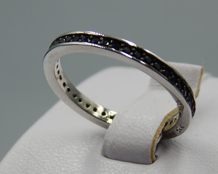 Серебряное кольцо с цирконием (31436151) 1
