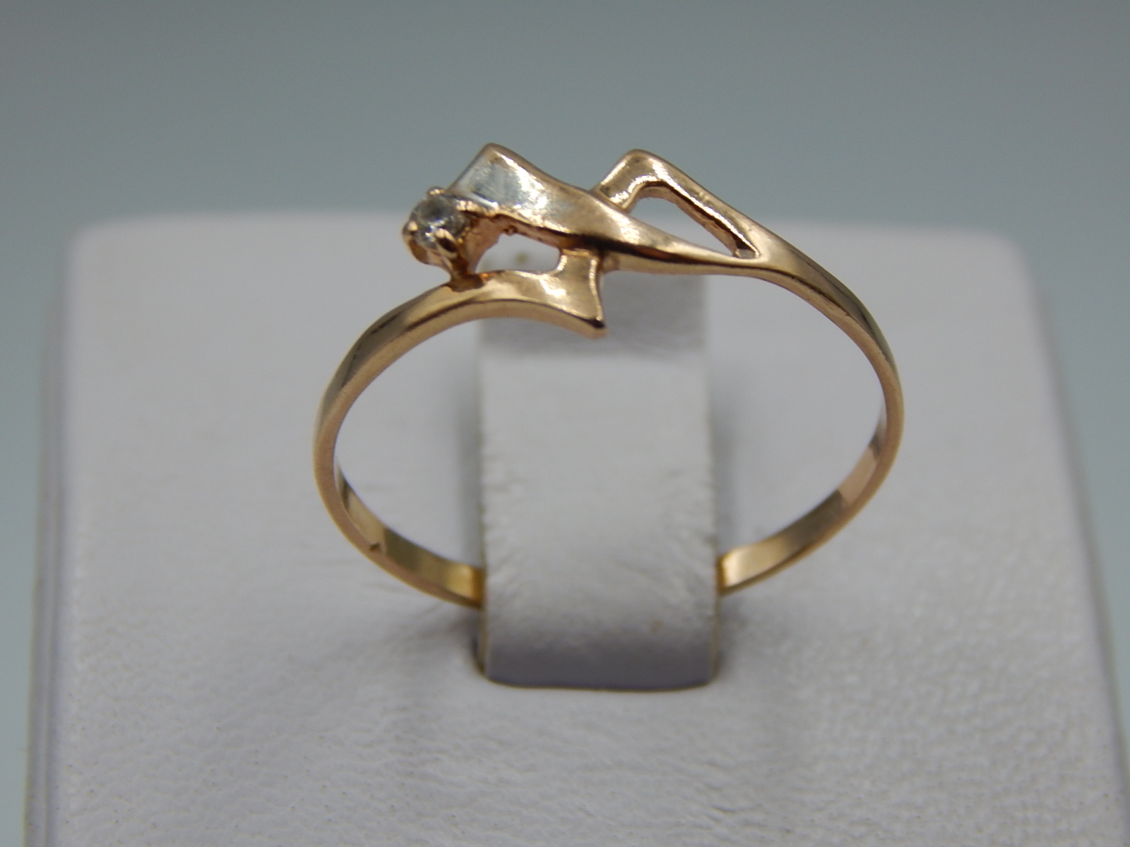 Кольцо из красного золота с цирконием (33022762)  2