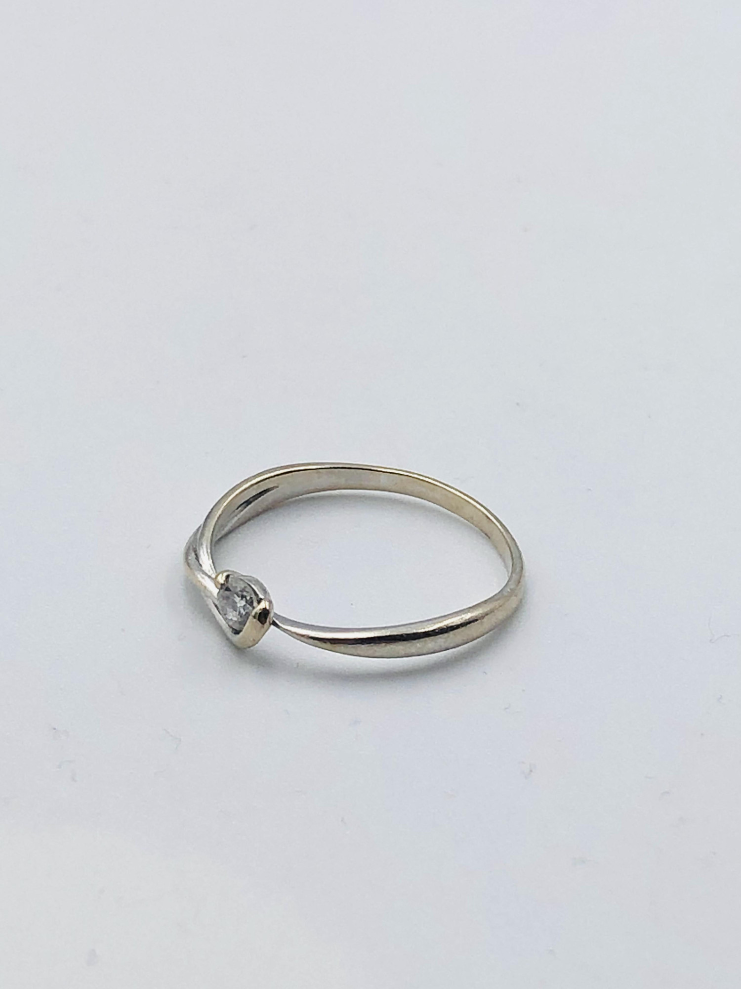 Кольцо из белого золота с бриллиантами (25451496) 1