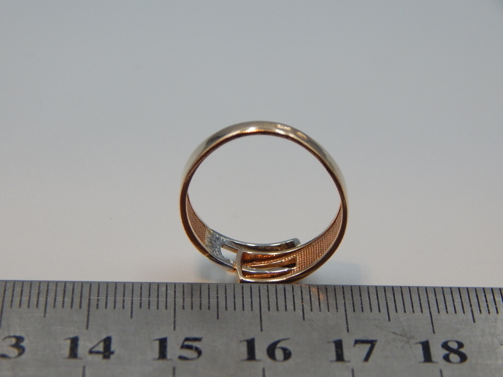 Кольцо из красного и белого золота с цирконием (32272364) 6