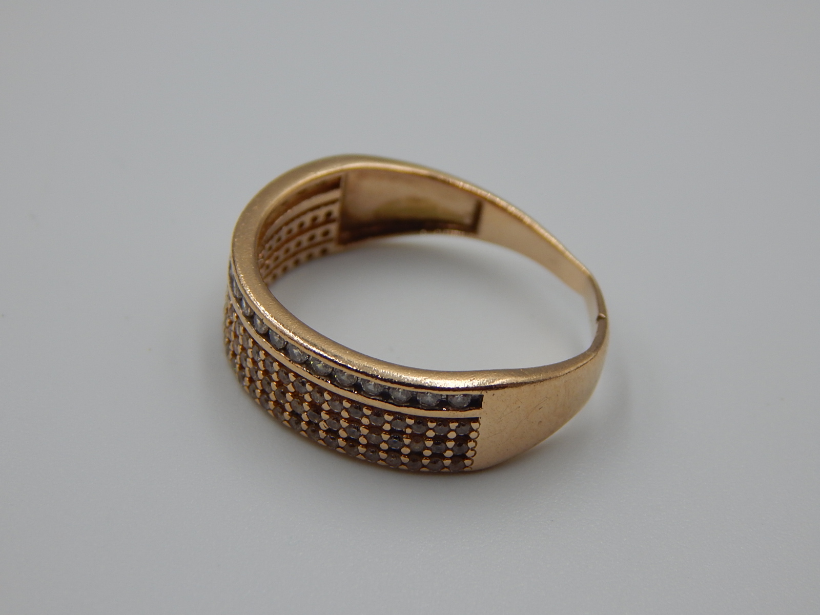 Кольцо из красного и белого золота с цирконием (32455754)  3