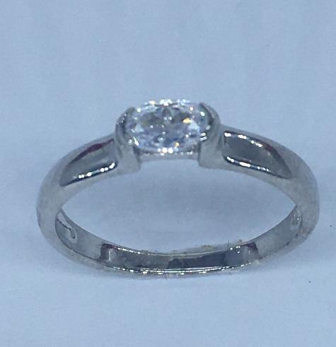 Серебряное кольцо с цирконием (30620602) 0