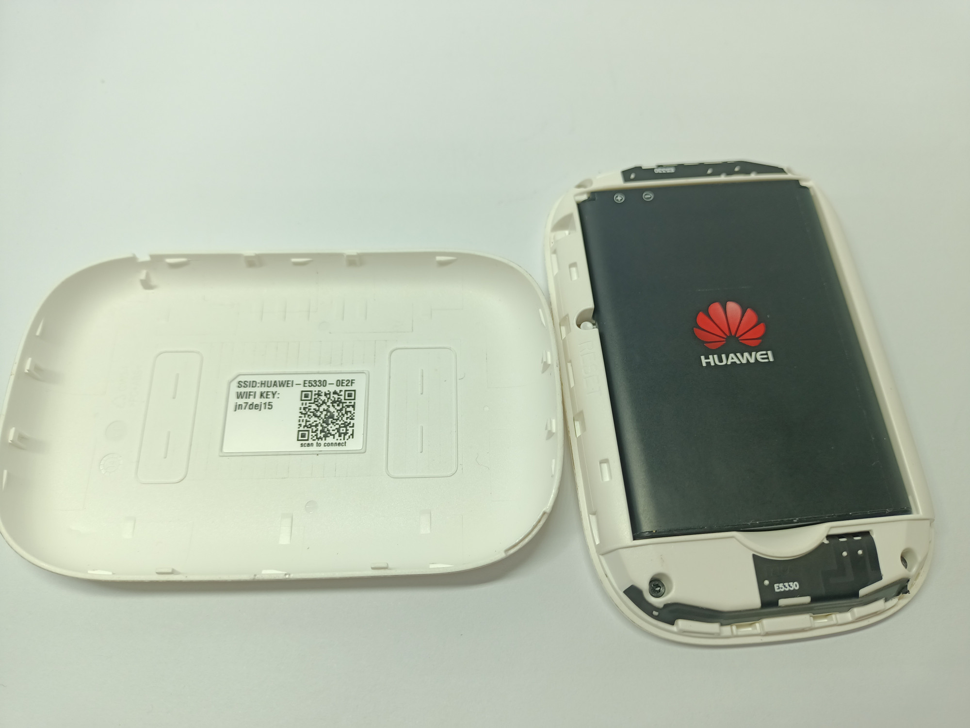 3G Wi-Fi роутер Huawei E5330 2