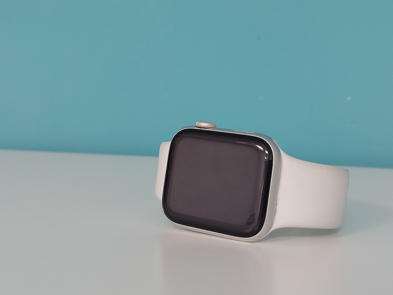 Смарт-часы Apple Watch Series 5 GPS 44mm Silver Aluminum Case 2