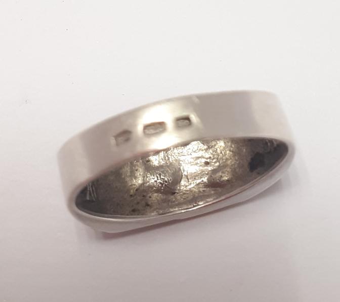 Серебряный перстень с позолотой и эмалью (33240879) 1