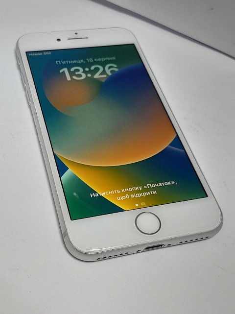 Apple iPhone 8 64Gb Silver (MQ6L2) 2