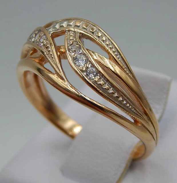 Кольцо из красного и белого золота с цирконием (29996857) 1