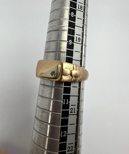 Перстень из красного и белого золота с цирконием (33905910) 4