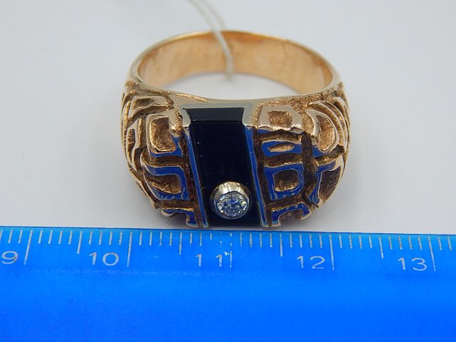 Перстень из красного и белого золота с ониксом и бриллиантом (-ми) (28659973) 5