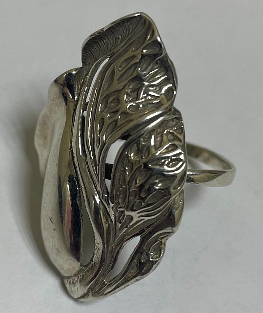 Серебряное кольцо (33338807) 1