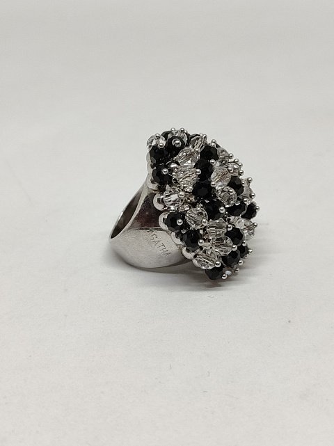 Серебряное кольцо с цирконием (33296028) 1