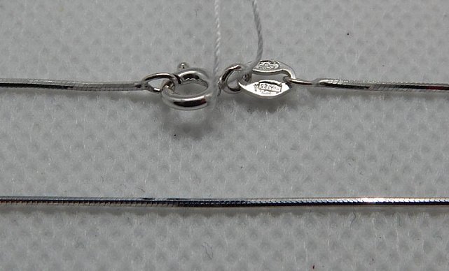 Серебряная цепь с плетением Снейк (30630910) 0