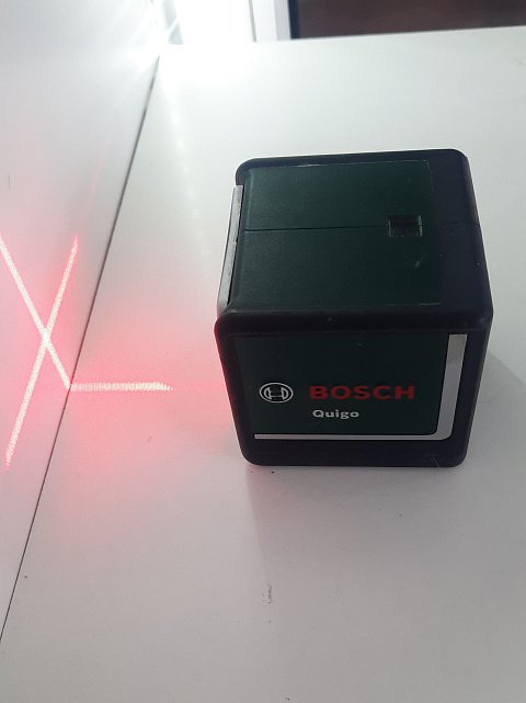 Лазерний нівелір Bosch Quigo (3603F63200) 2