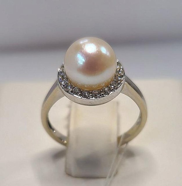 Каблучка з білого золота з перлами та діамантом (-ми) (32474326) 0