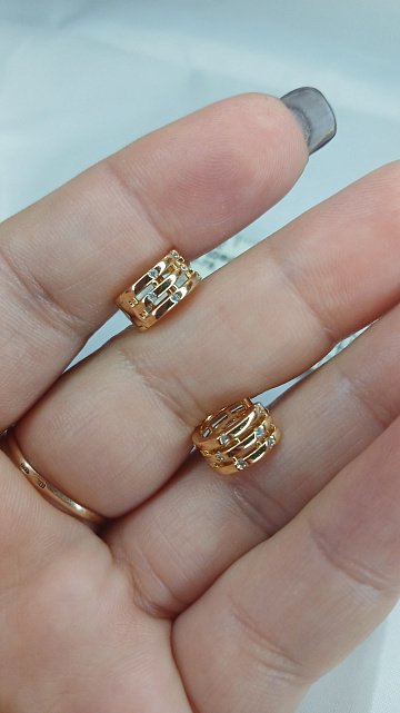 Сережки з медичного золота з цирконієм від Xuping (32823620) 3