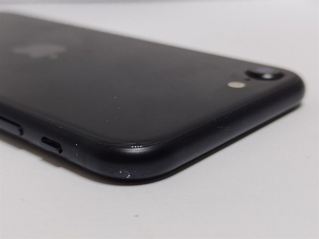 Apple iPhone SE 2020 64GB Black (MX9R2) 5
