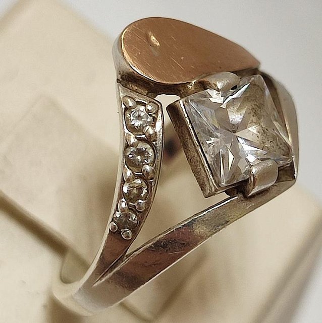 Серебряное кольцо с позолотой и цирконием (33657321) 2