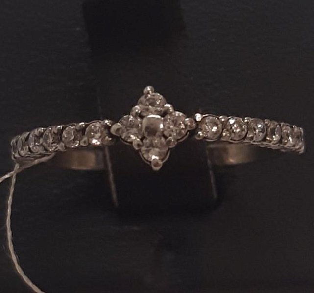 Серебряное кольцо с цирконием (28857077) 0