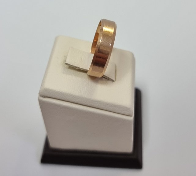 Обручальное кольцо из красного золота (33730272)  1