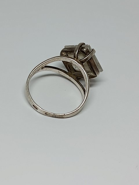 Серебряное кольцо с цирконием (33644991) 7