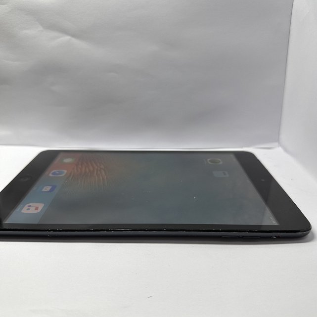 Планшет Apple iPad mini Wi-Fi 64GB (MK7P3)  2
