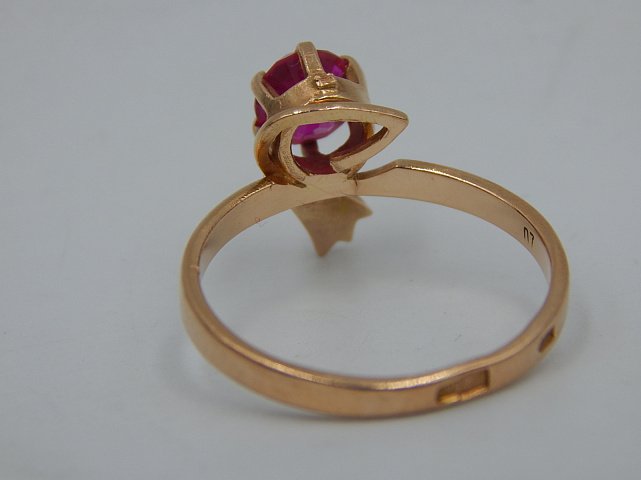 Кольцо из красного золота с корундом (30051570)  4