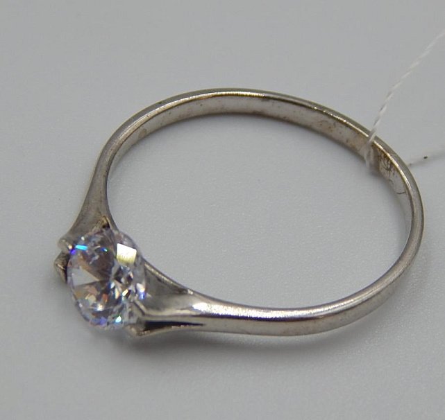 Серебряное кольцо с цирконием (31354344) 2