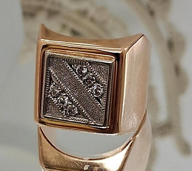 Перстень из красного и белого золота с бриллиантом (-ми) (32657893) 7
