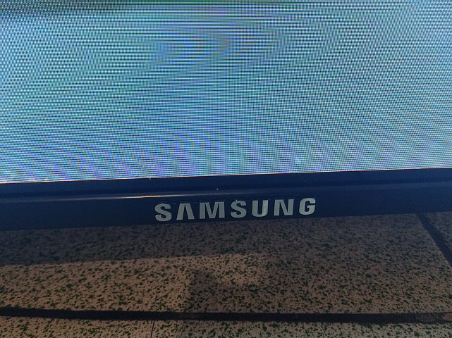 Телевізор Samsung RU34S00 3
