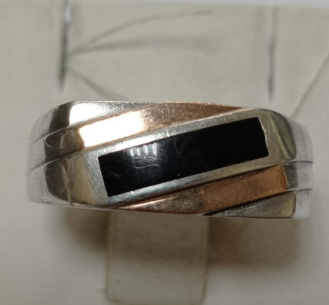 Серебряный перстень с позолотой и эмалью (33240879) 0