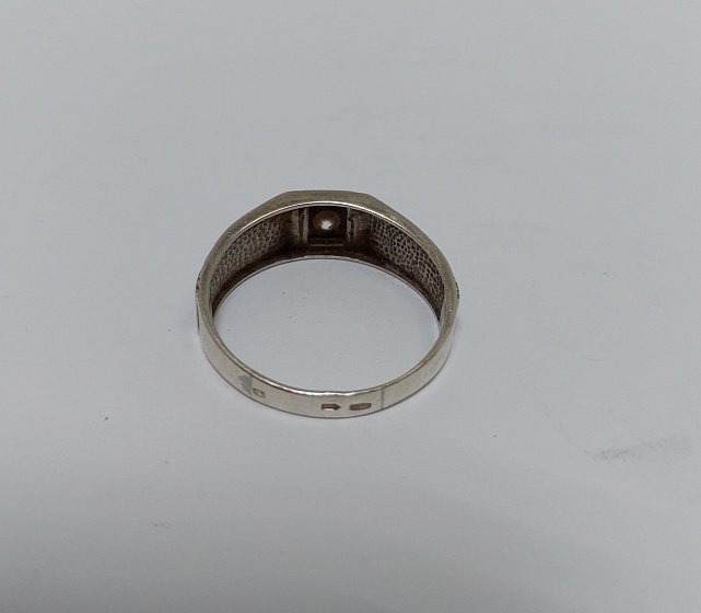 Серебряный перстень с цирконием (33033292) 2